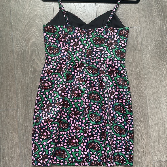 H&M fitted Floral satin mini dress green pink H&M size 8 - Picture 6 of 9